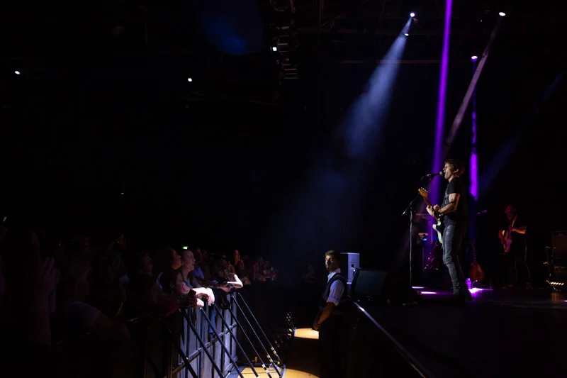 JamesBlunt-4.jpg