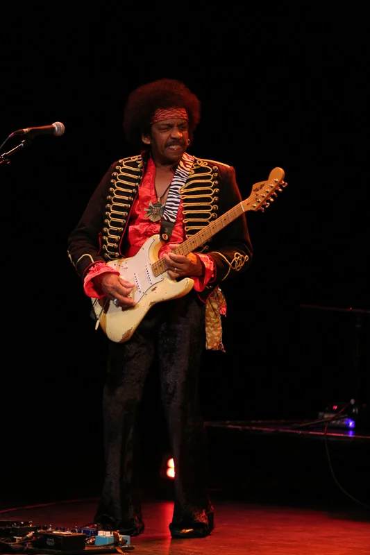 Hendrix_Tribute-1.jpg