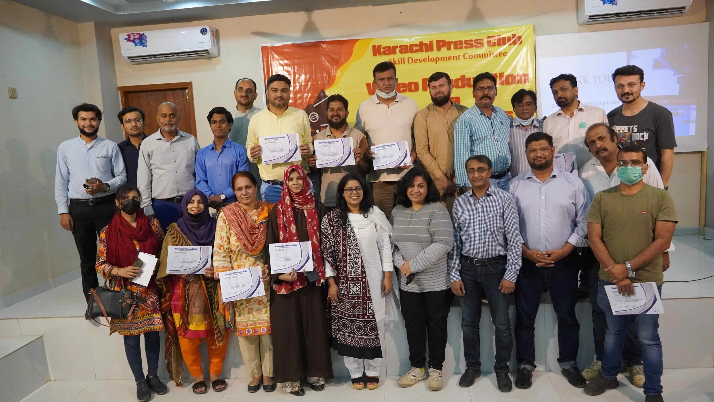 Vice President and members of Karachi Press Club after conducting a workshop on filming and editing via smartphones. (June 2021)