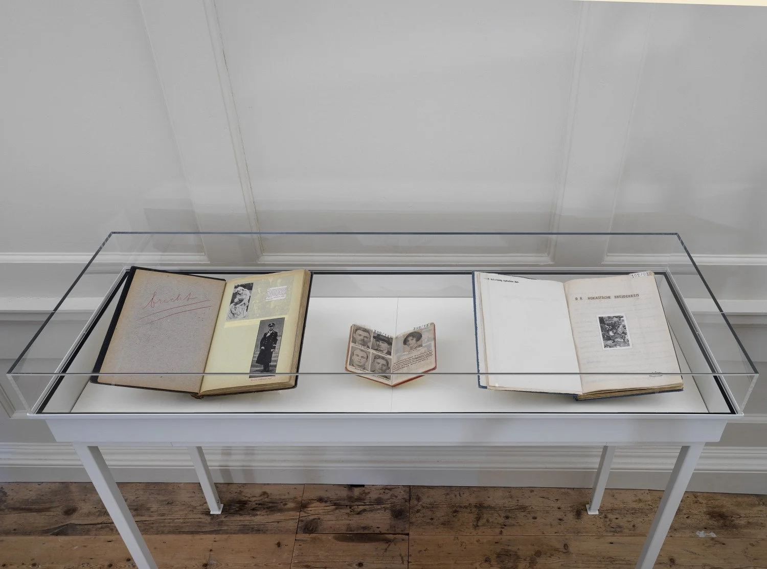 brecht-fragments-26-large.jpg