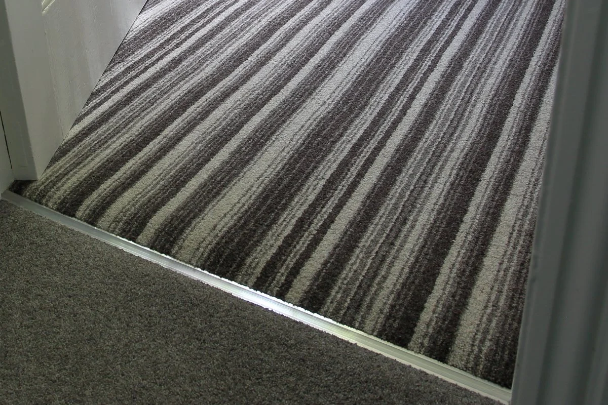 Light Grey Herdwick & Boldstripe