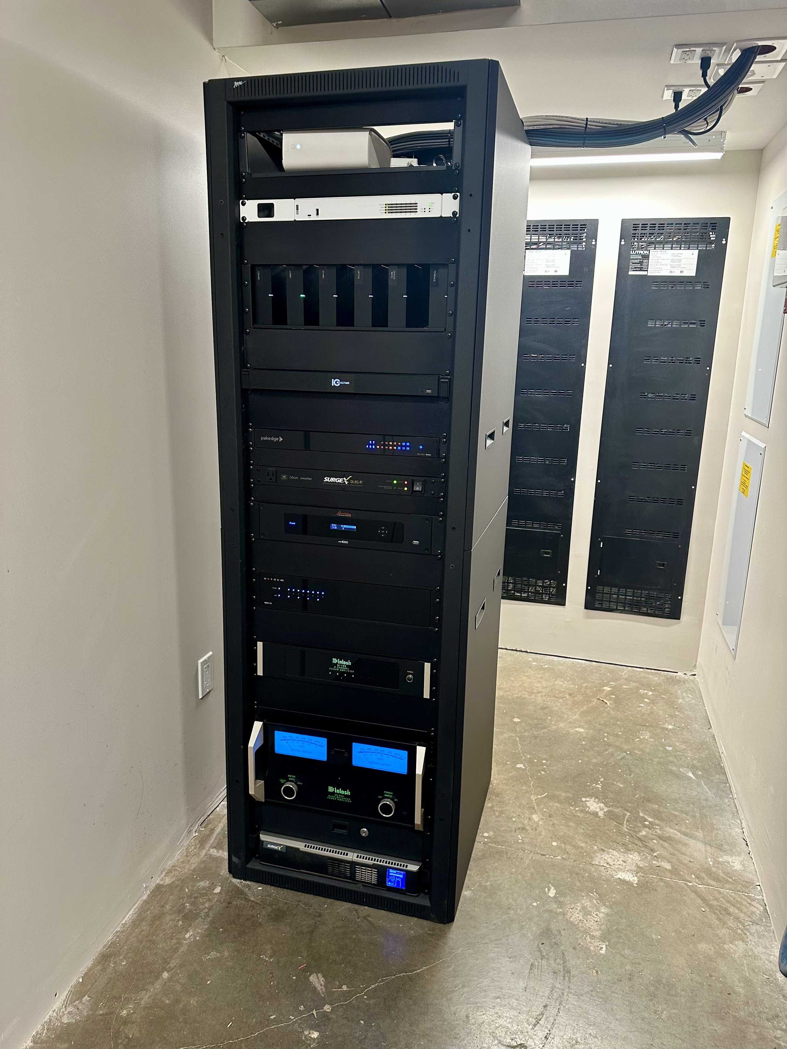 BC9505F5-BC58-4D93-9D88-047145C0DC16IMG_3162 copy.jpg