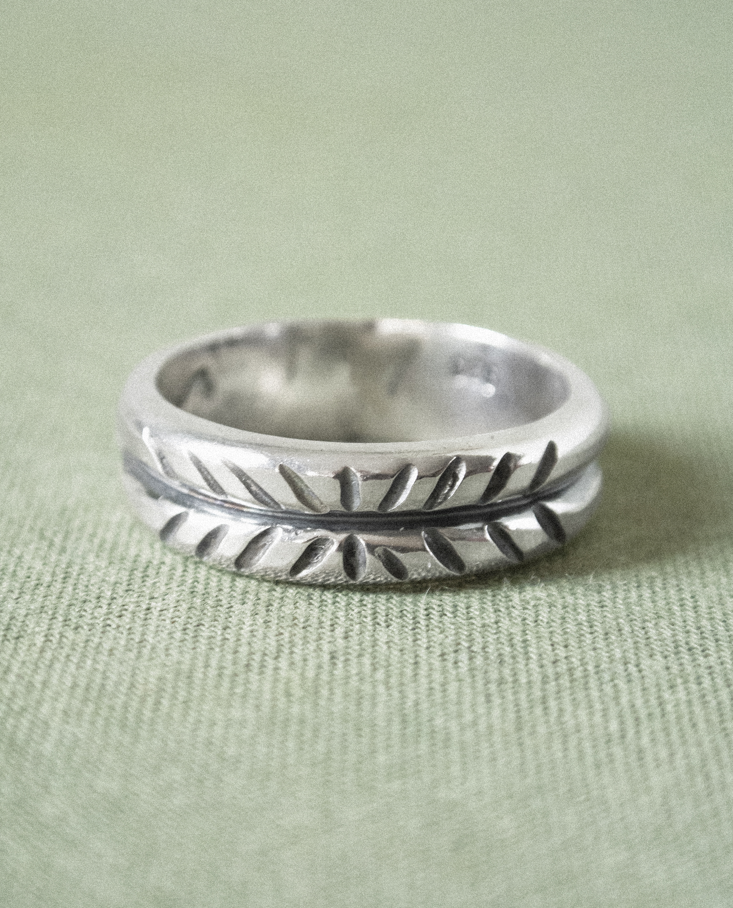 DoubleBandSize10-01.jpg