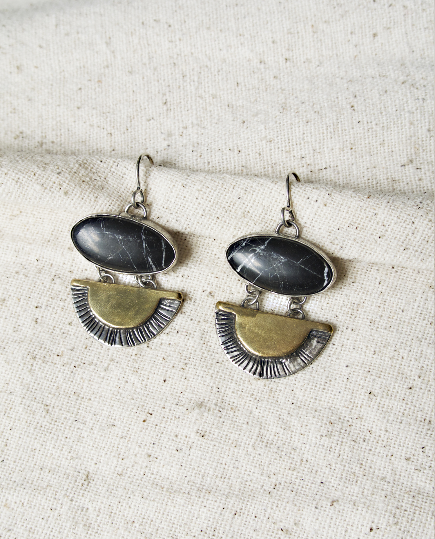 whitebuffaloluzearrings.jpg