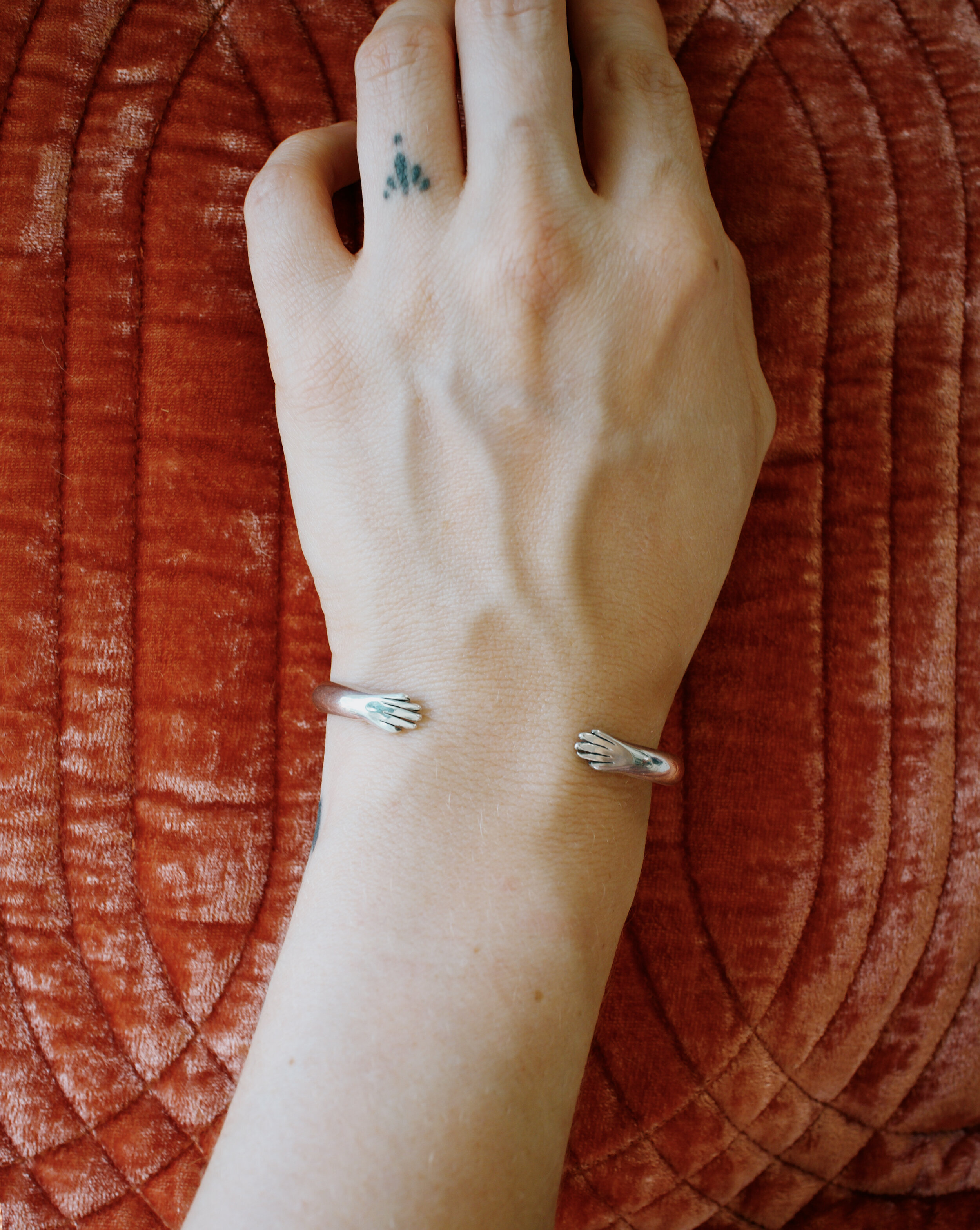 Abrazo Cuff