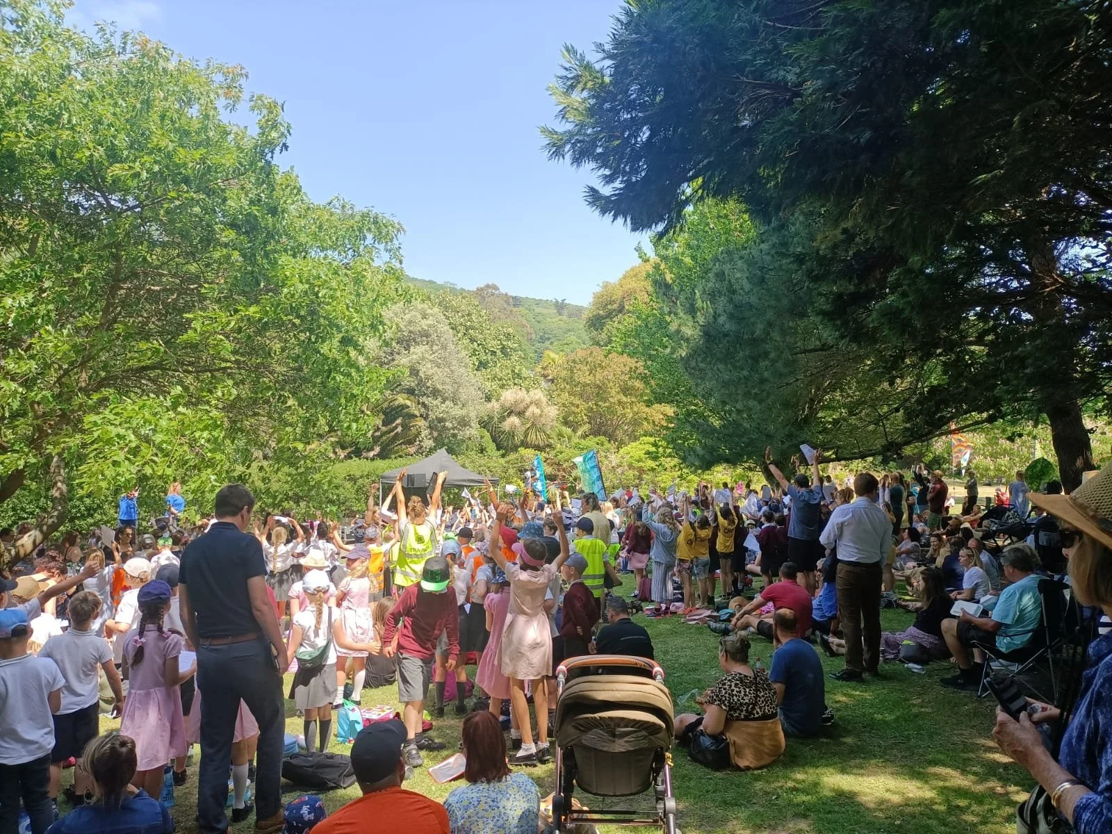 From the IOW: Solent Shanty Sing at Ventnor Botanic Gardens