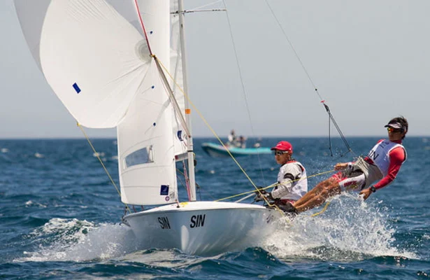 20140719_Loh-Jia-Yi_Jonathan-Yeo_ISAF-Youth-Worlds_credit-ISAF-Neuza-Aires-Pereira_615x400 (1).jpg