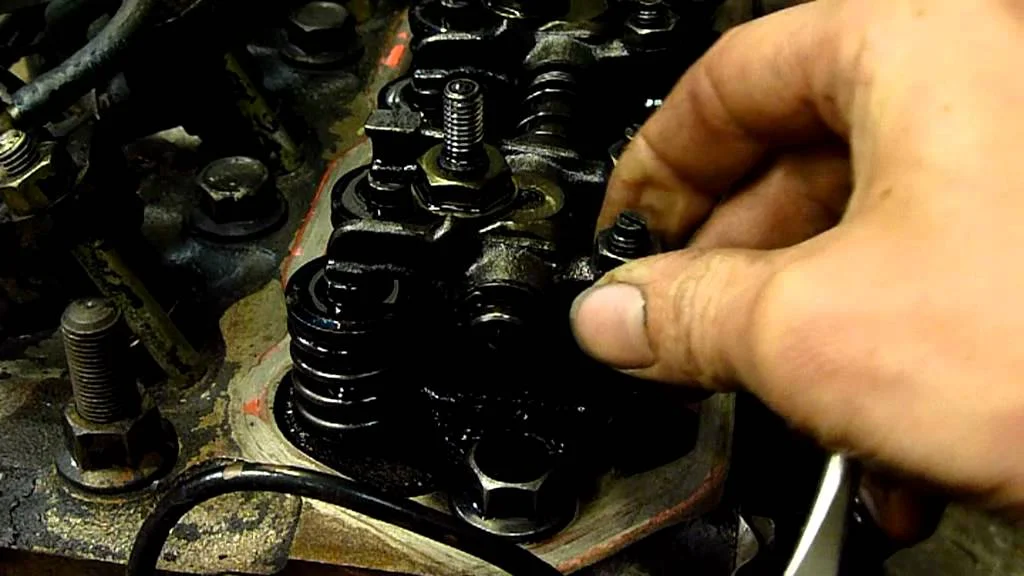 Dillon Oberholzer - Tappet Setting