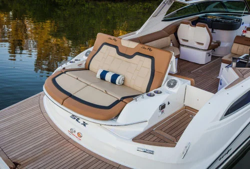 searay_350slx_aftfacingseat_2014.jpg