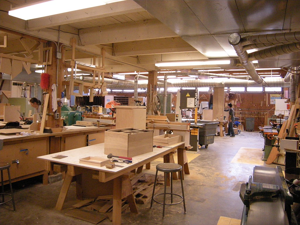 1024px-SCCC_Wood_Construction_Facility_-_cabinetry_shop_02.jpg