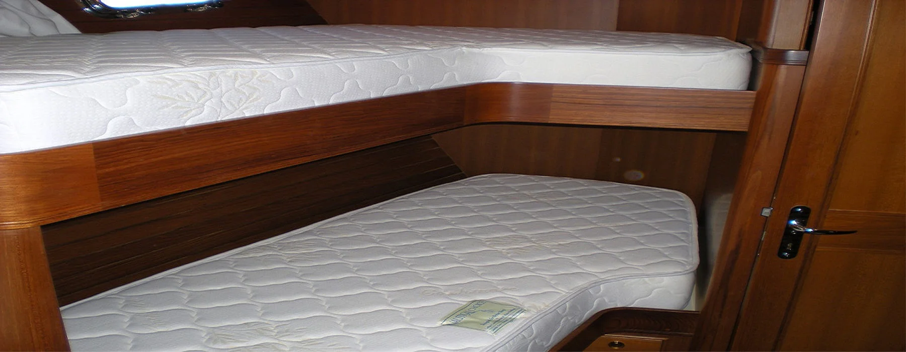 1b_Boat_500x1800-1800x500 - Copy.jpg