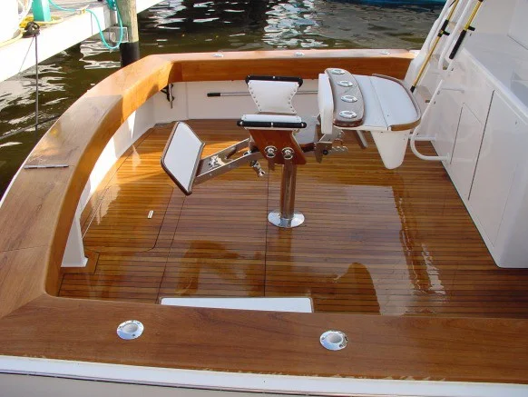 fighting-chair-fighting-chairs-trolling-chairs-and-saltwater_244521_D.jpg