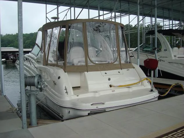 SeaRay-340-Lakesides-Hoop-Back-Enclosure.jpg