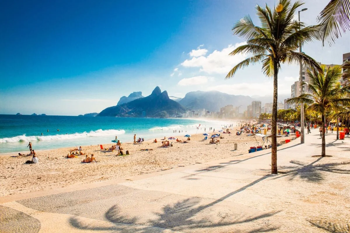 rio-de-janeiro-beach-ipanema-15538.jpg