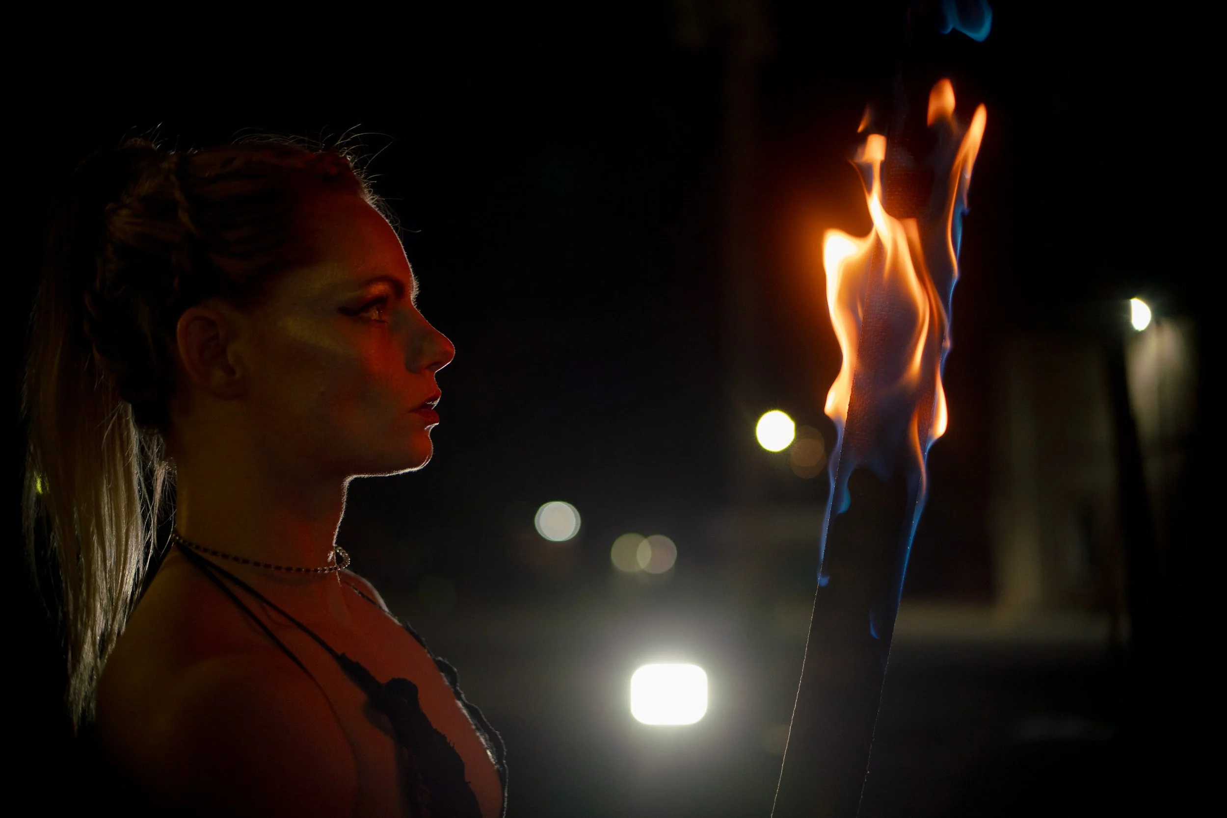 20201122-CarrieFire-4.jpg