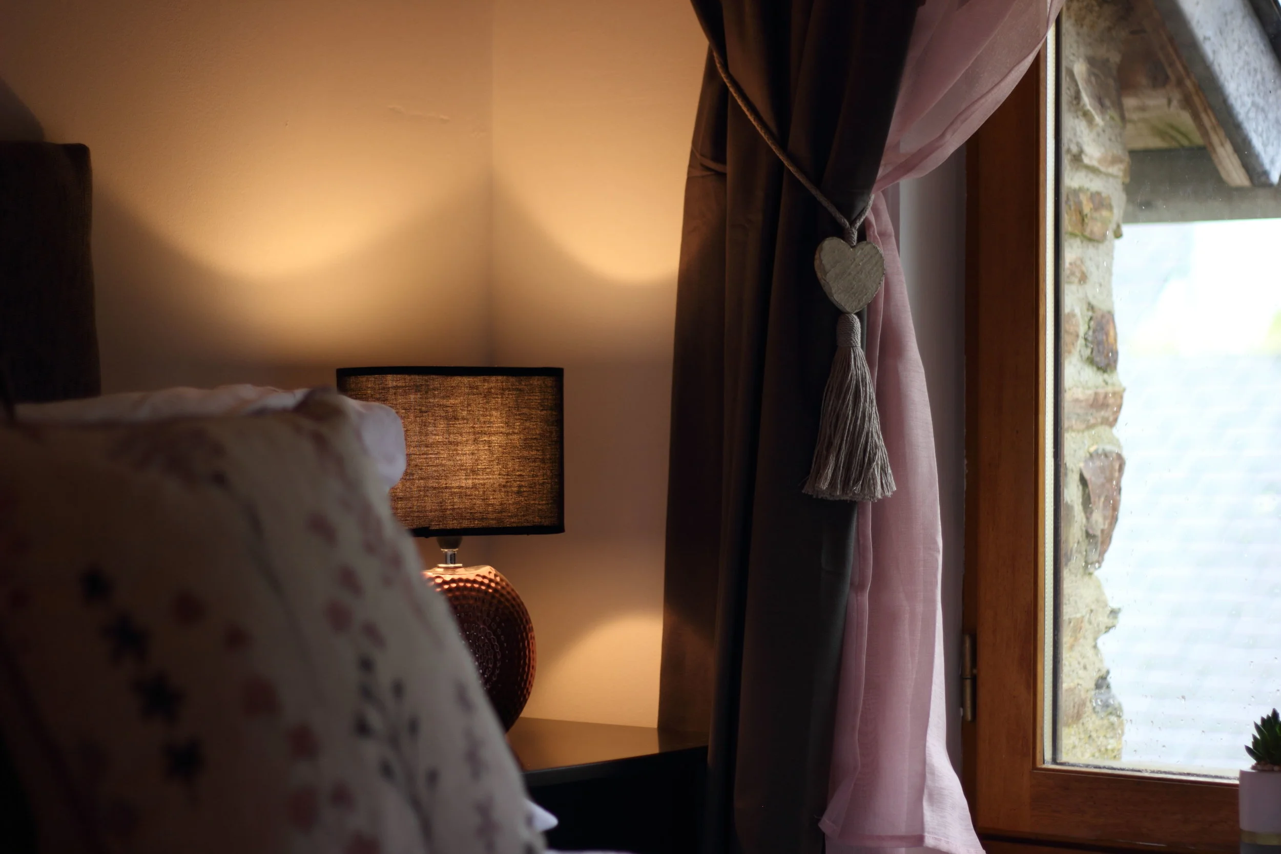 bedroom 5.JPG