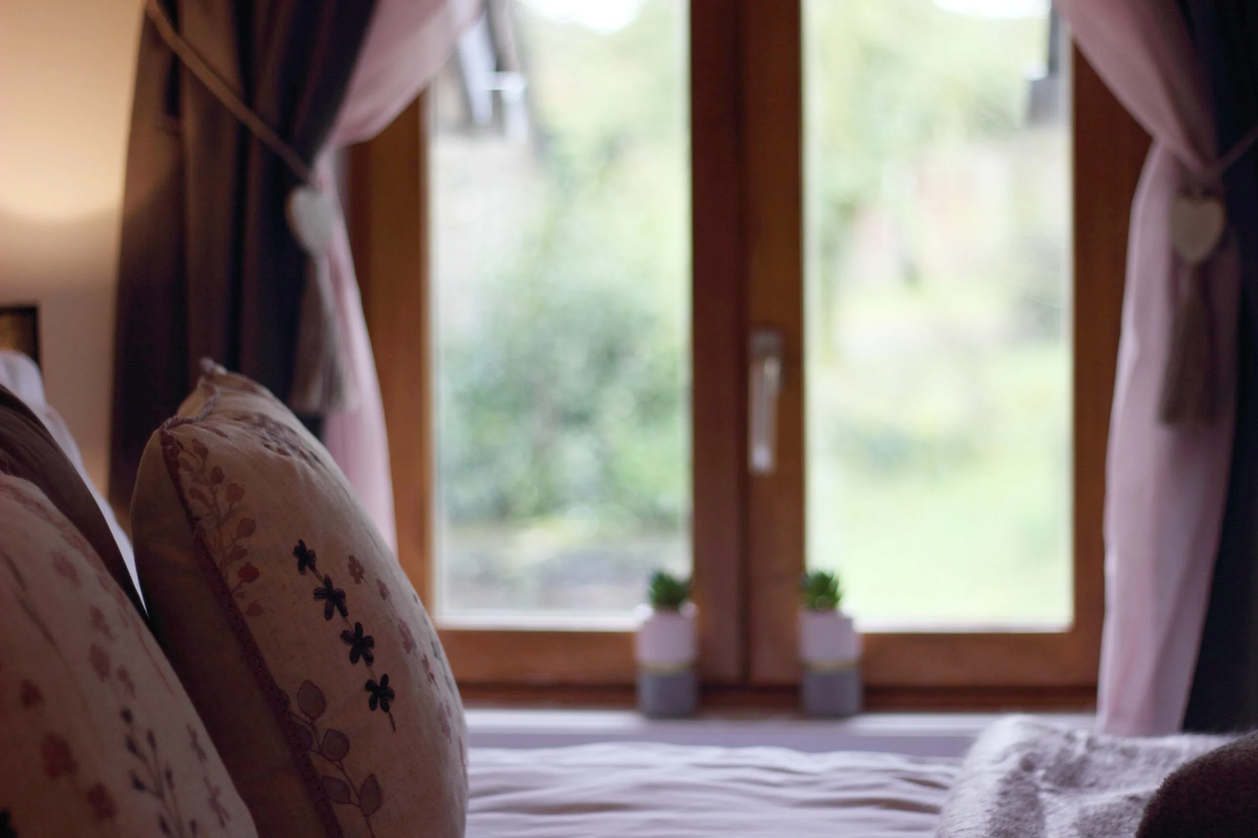 bedroom 3.JPG
