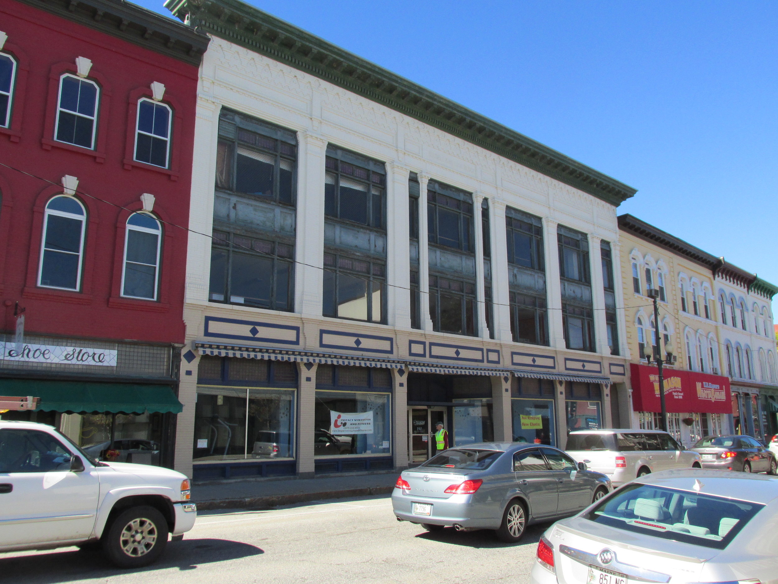 190_Water_Street,_Augusta_ME.jpg