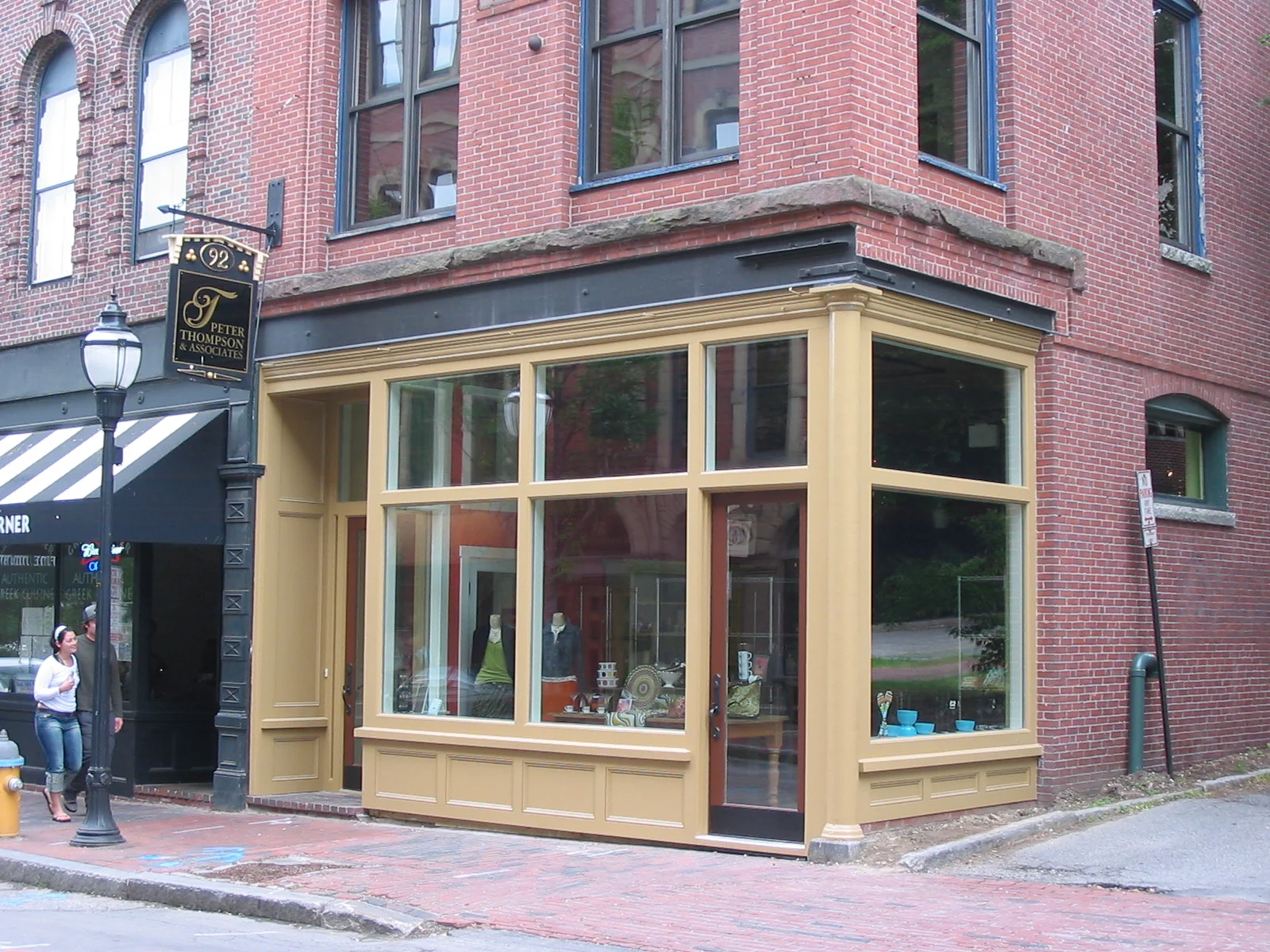 Exchange 92 new storefront 002.jpg