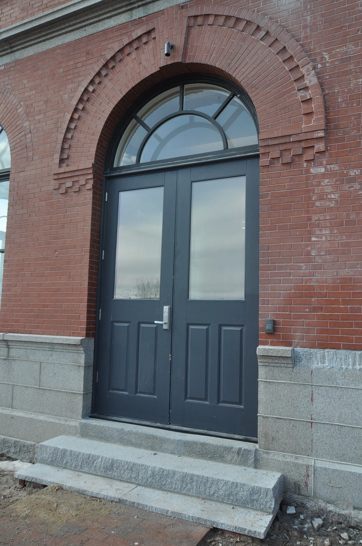 Photo 34 after -Side Door- grand trunkDSC_0083.jpg