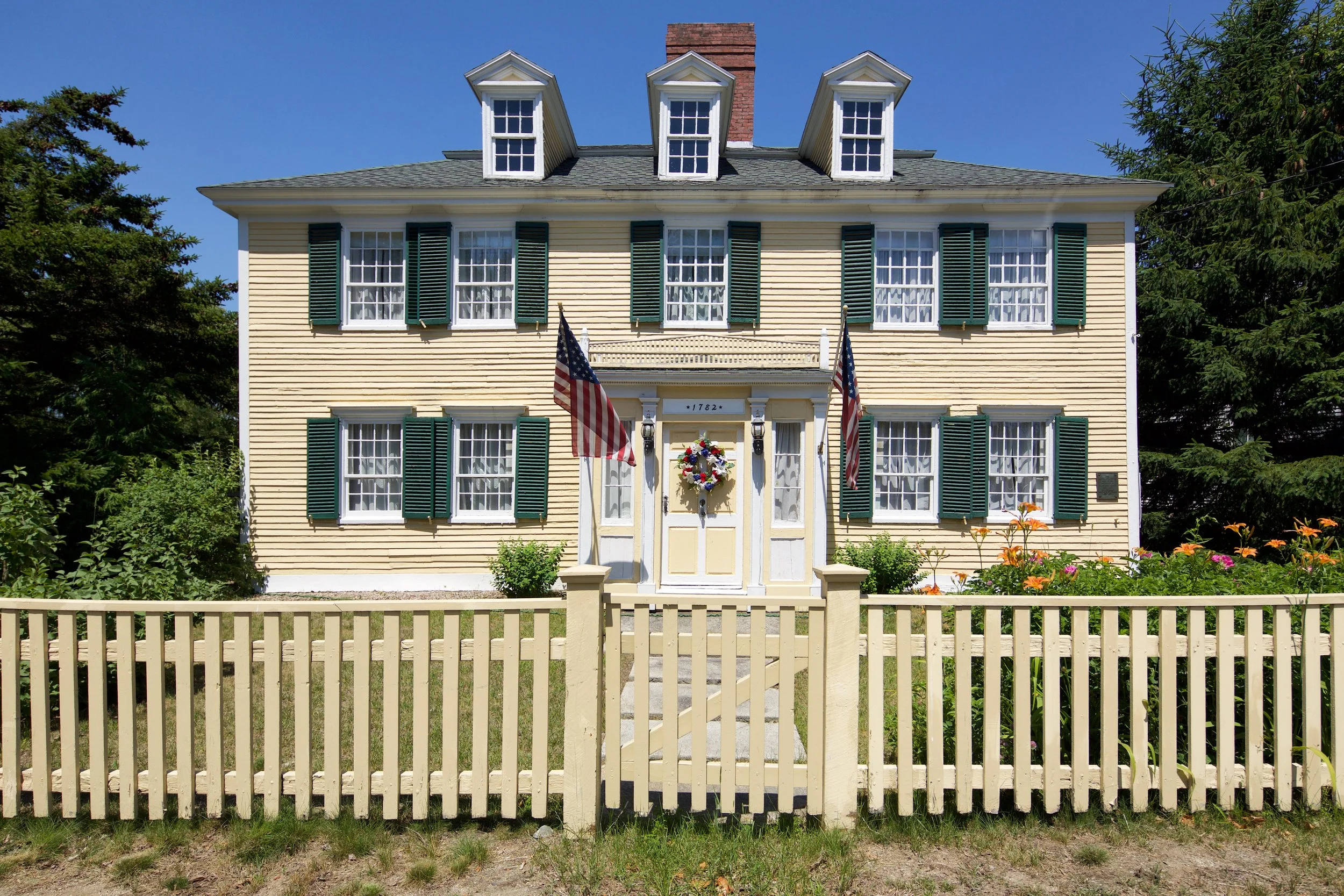 Front of house.jpg