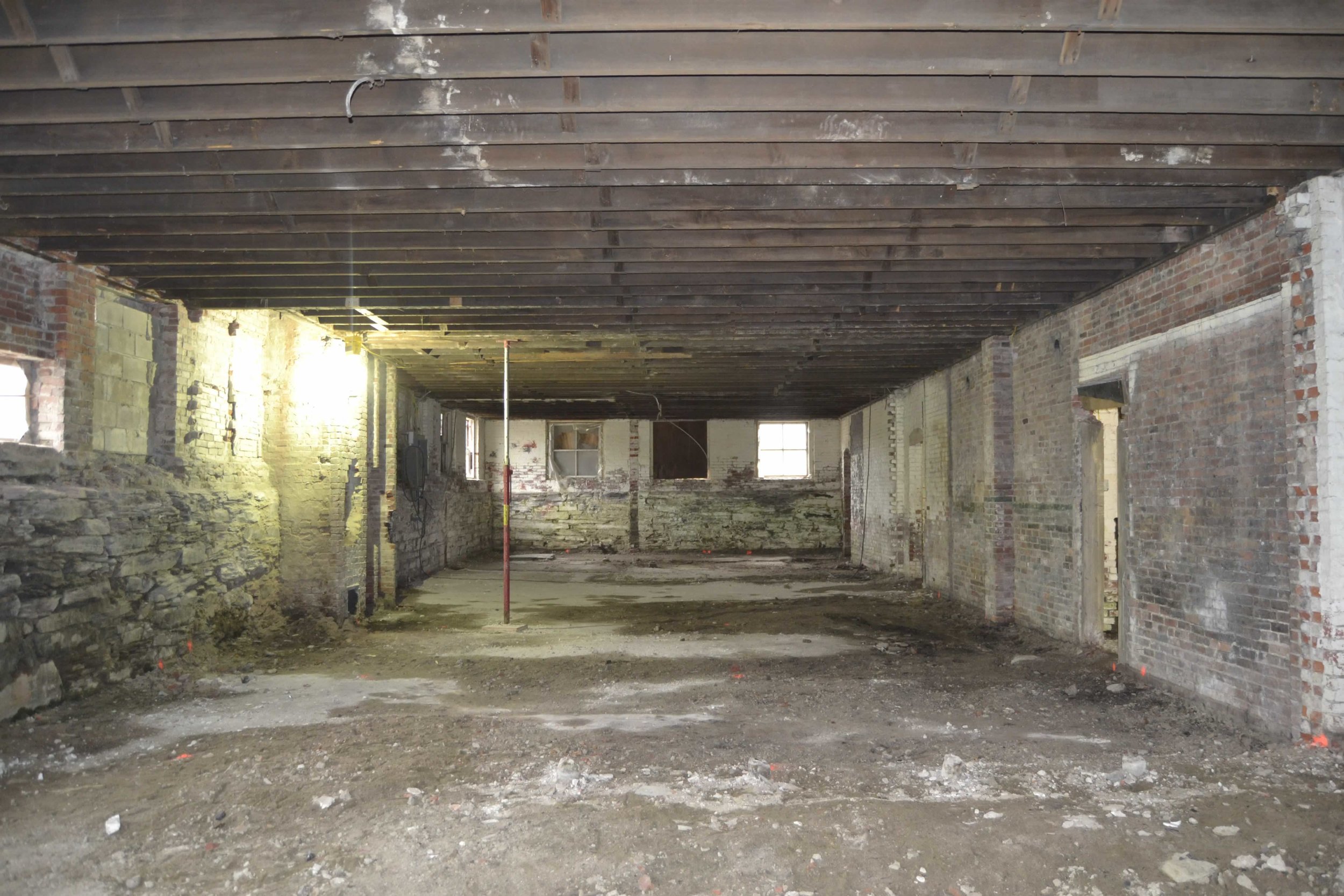 Paragraph 4 - Basement Before (2).jpg