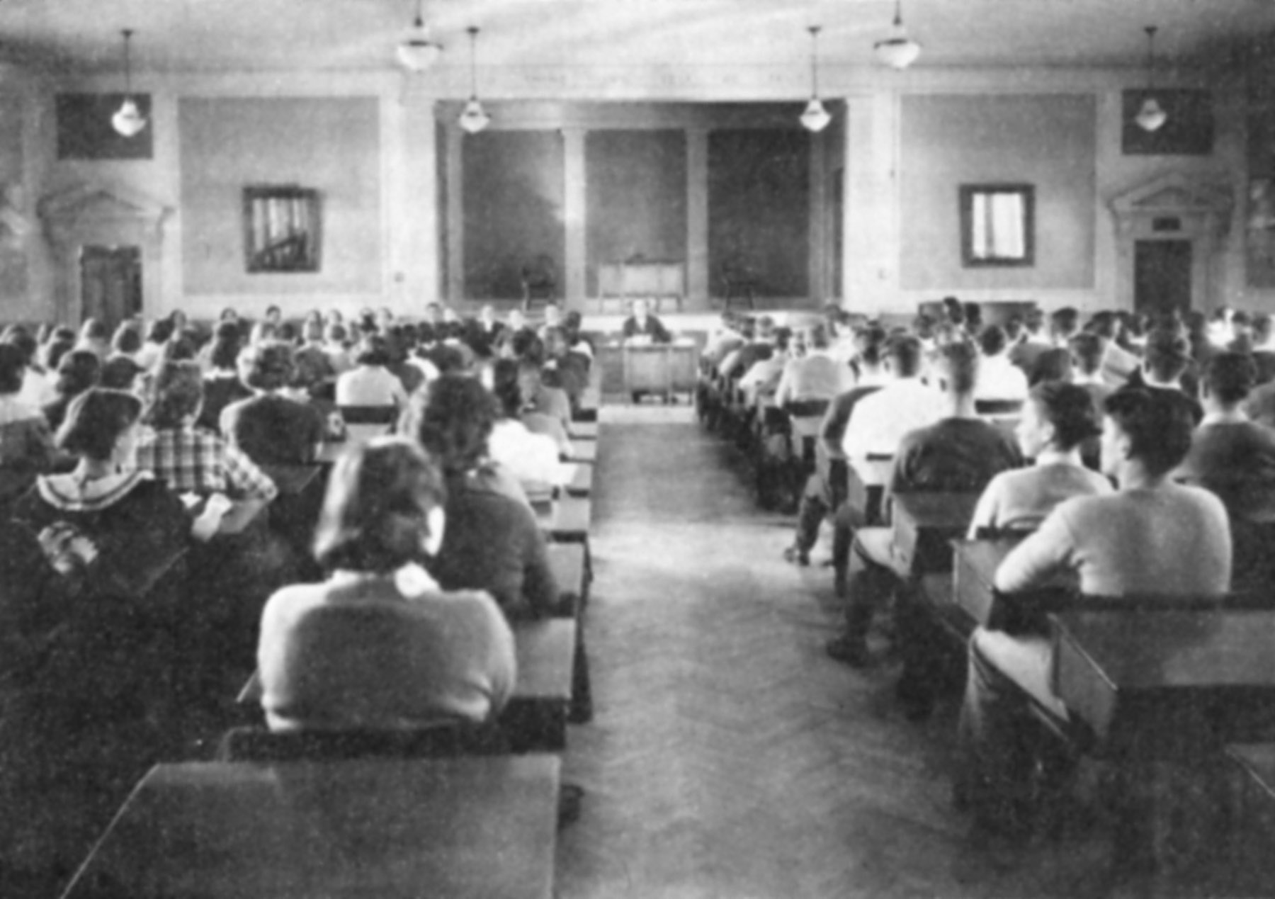 Q2 Hanscom 1st floor 1934 study hall.jpg