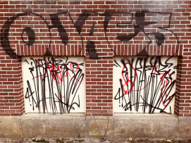 4 Graffiti -before.png