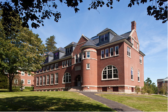 Hedge Hall Bates College.png