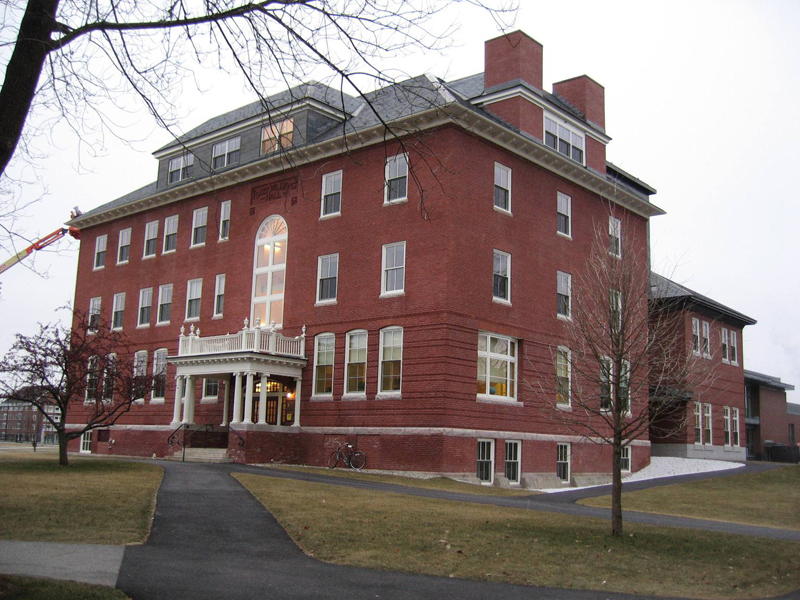 Bates-College-Roger-Williams-Hall-1.jpg