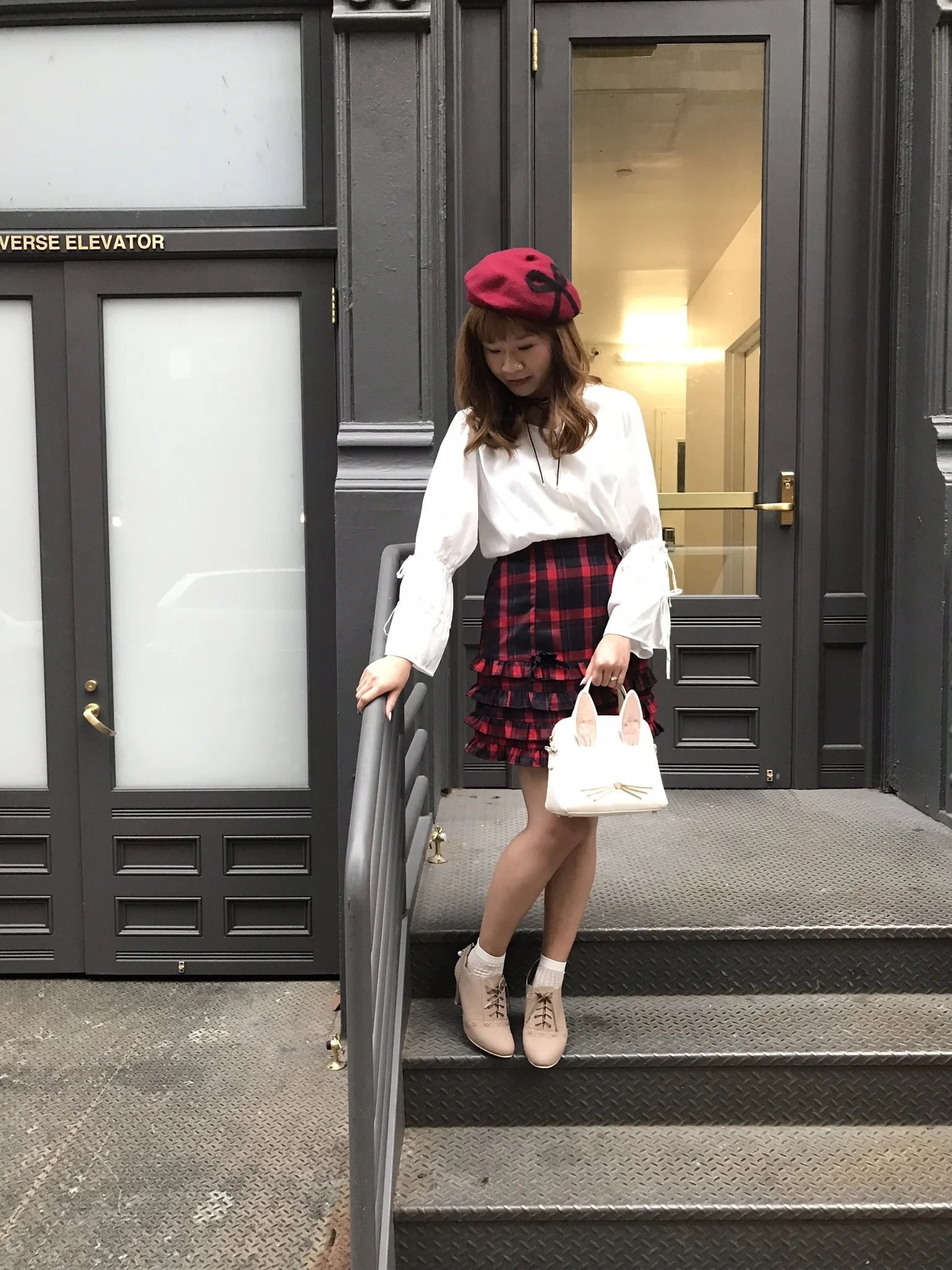 Top: dazzlin; skirt: Ank Rouge; shoes: LODISPOTTO; bag: Kate Spade; hat: tocco closet; necklace: INGNI; socks: tutuanna.