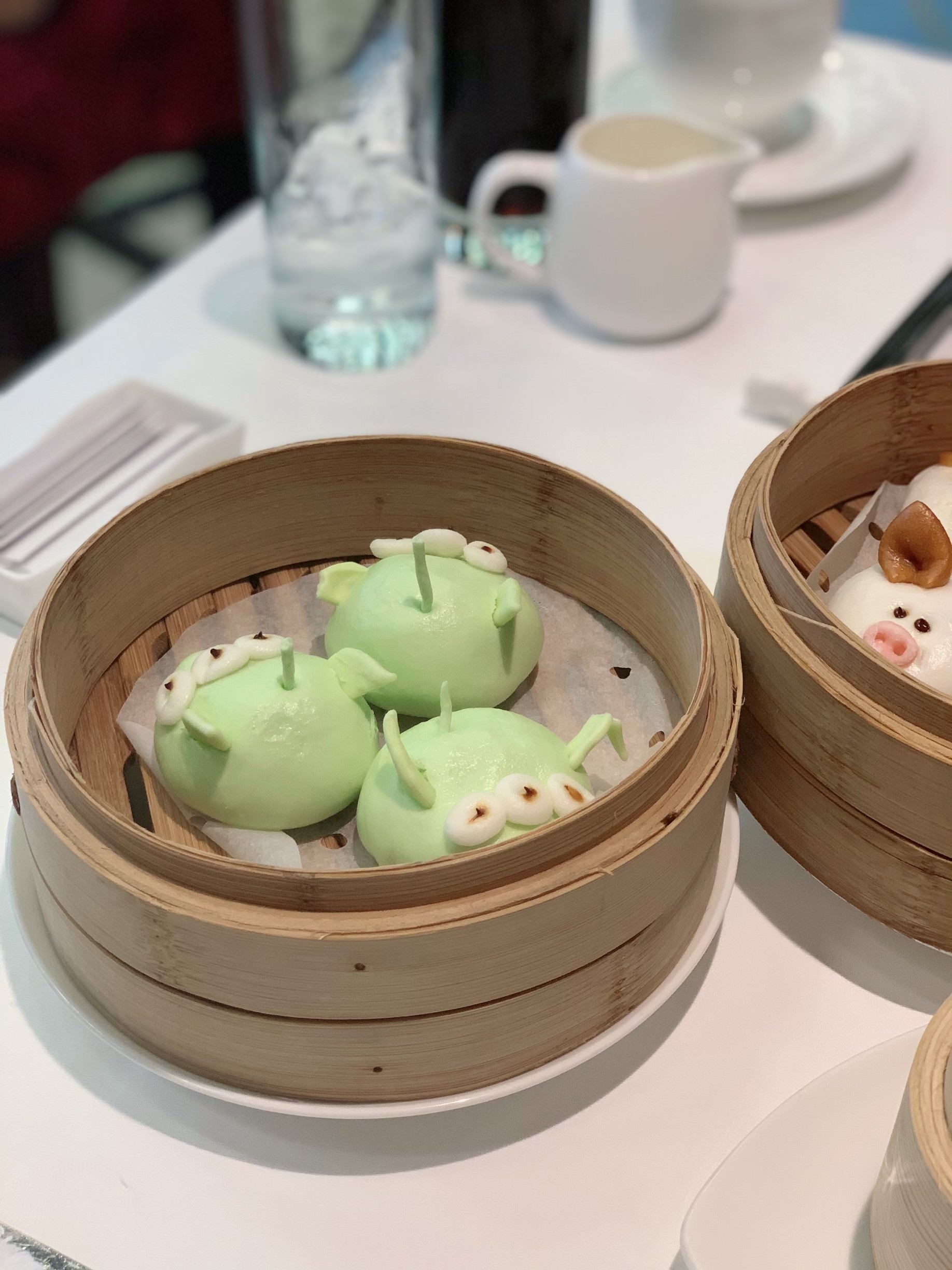 Little Green Men Pork and Vegetable Buns