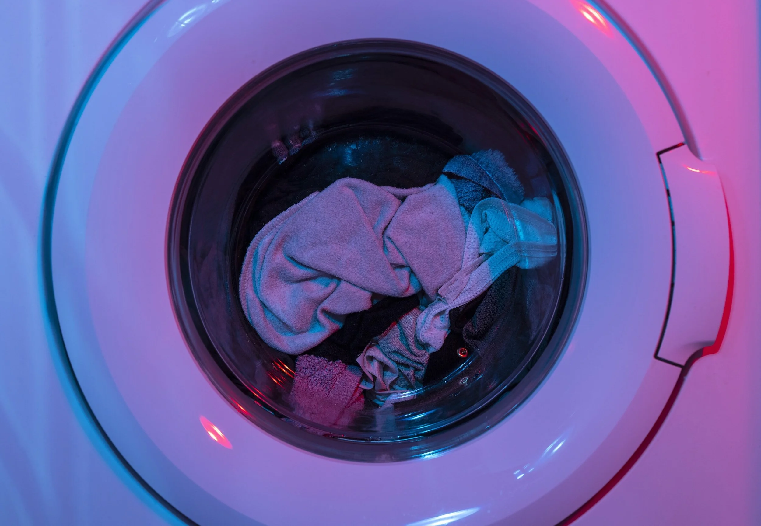 Half your laundry drying costs with greener technology 