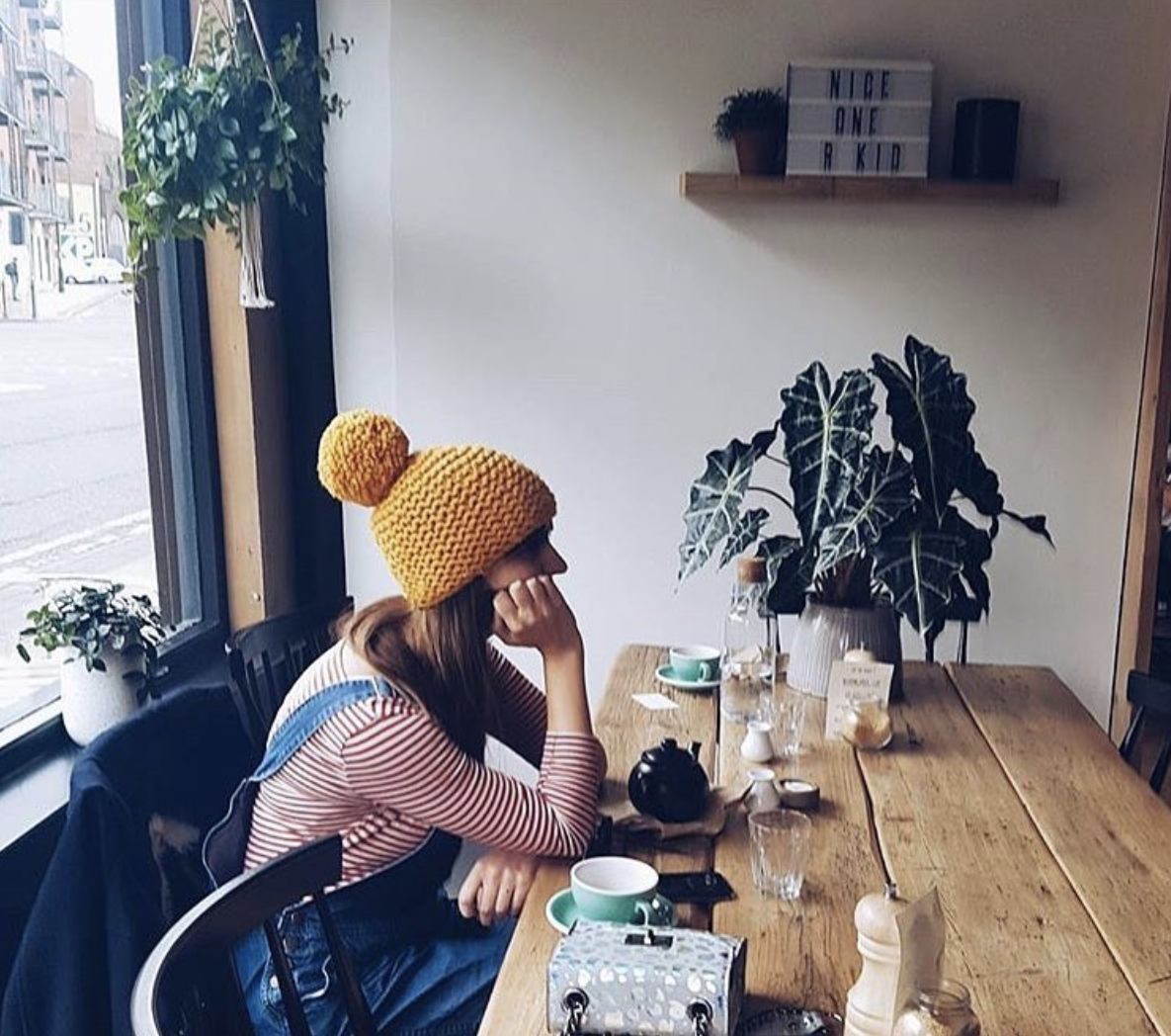 Giant+pompom+hat.png