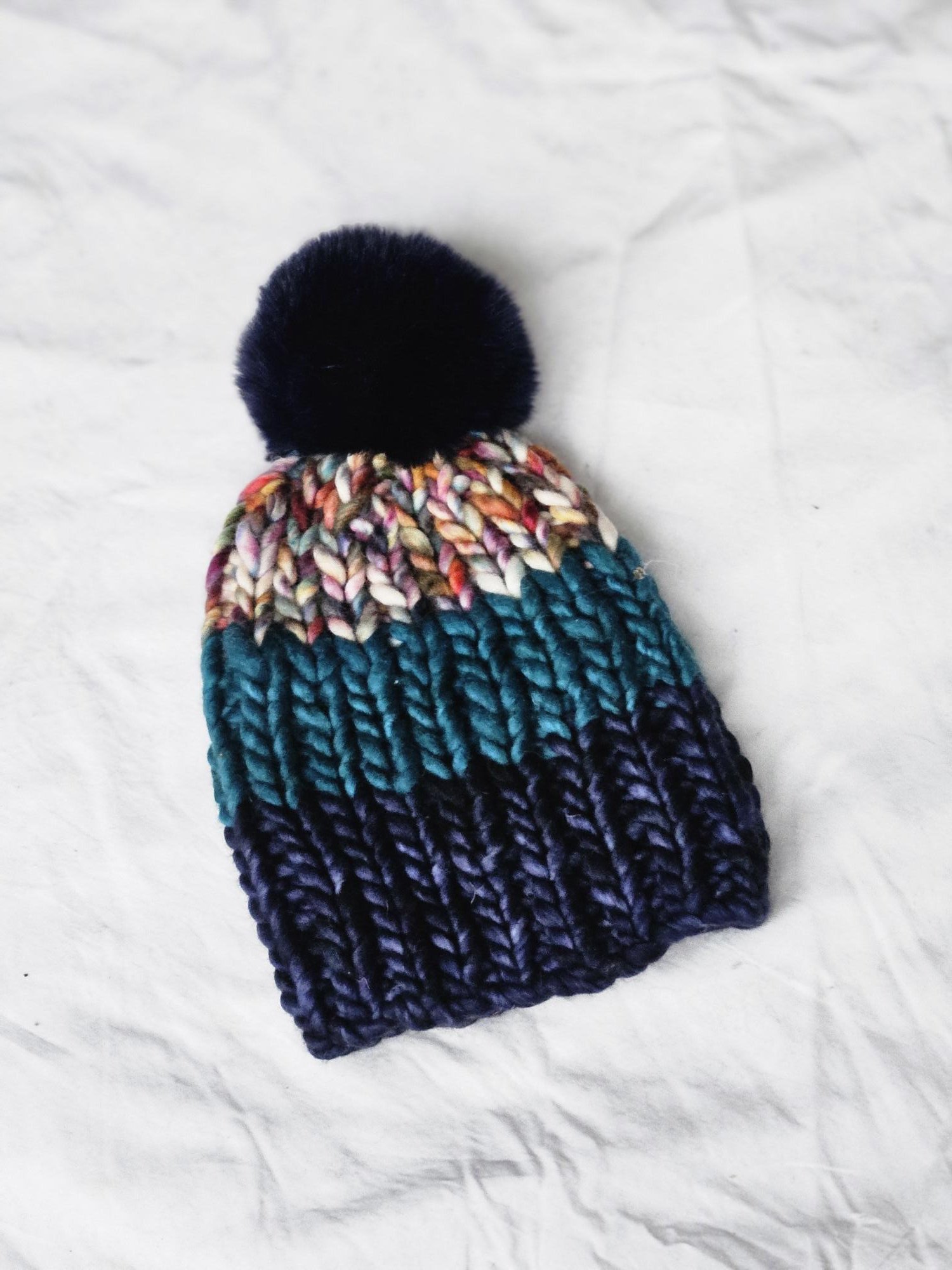 ODDS & ENDS hat