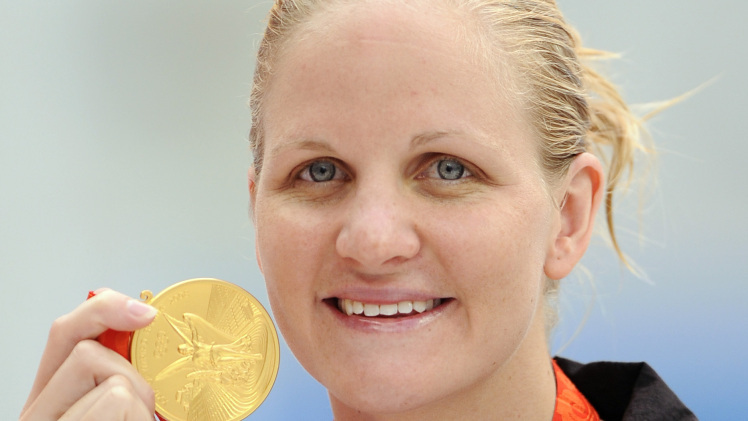 Kirsty-Coventry-Olympic-gold-medal.jpg