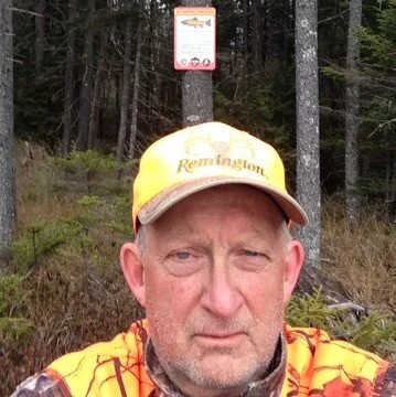 Volunteer Spotlight: Survey and Sign...