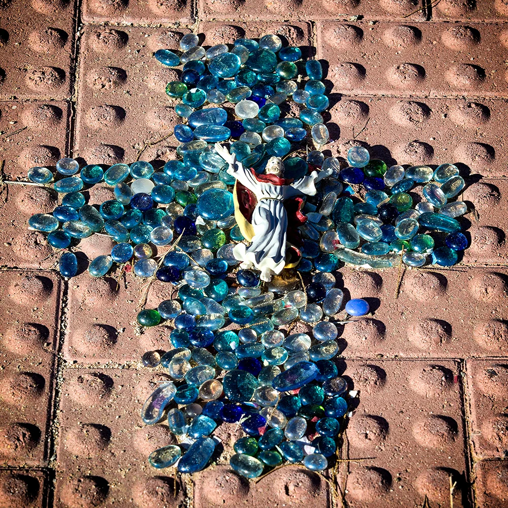 glassbeadcross.jpg