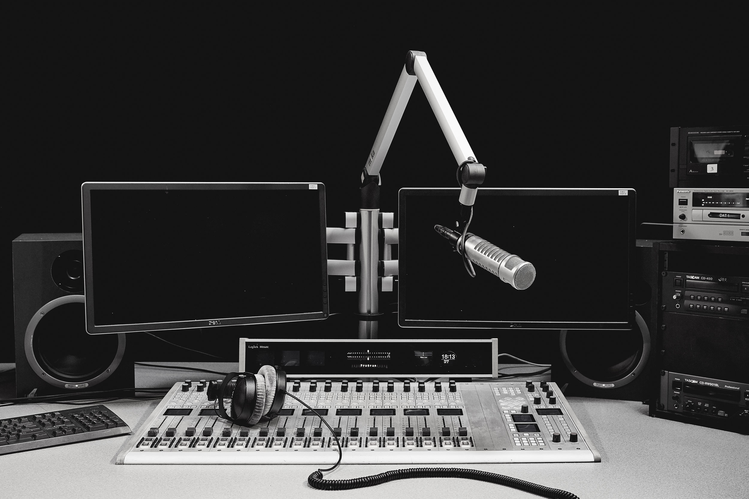 Studio-4311.jpg