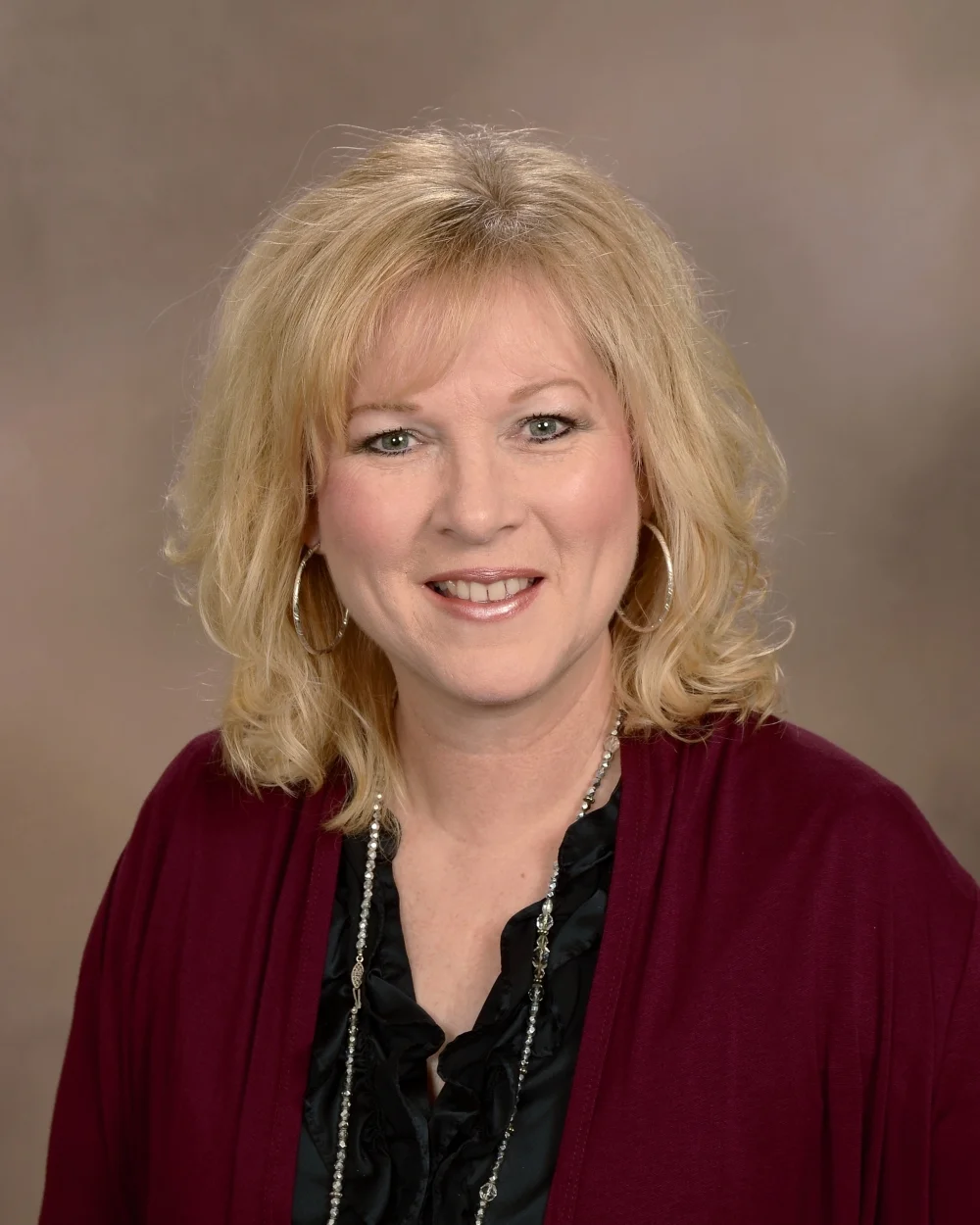 DEBBI ANDREWS