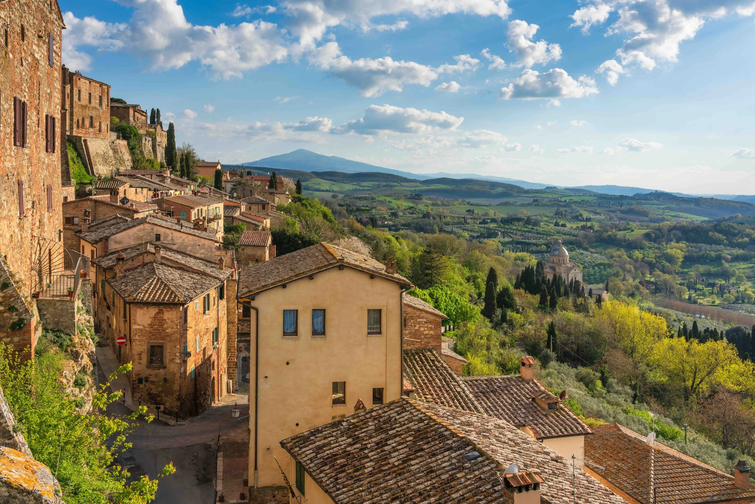 AdobeStock_713000722_Siena View 1_low res.jpg