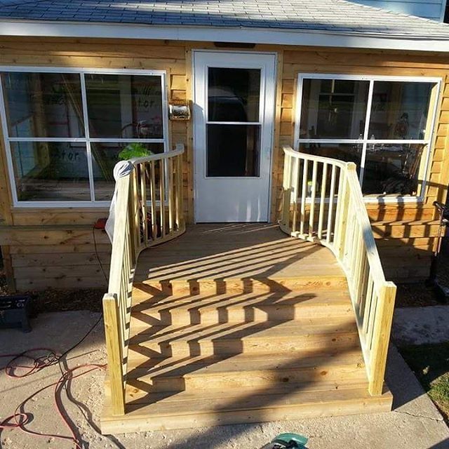 3 season porch. Snuck a pic of my son and I working together on this one. See last pic of before we started. Had fun dragging the stoop out too.. o_O
#carpentry #porch #decks #oldschoolcarpentryWI