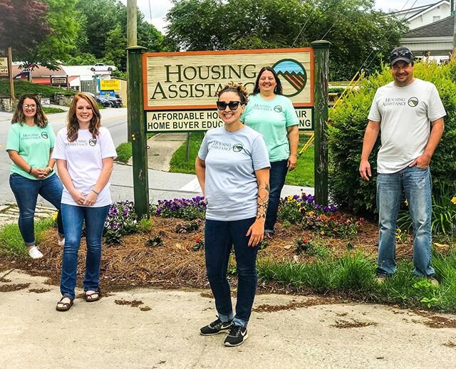 Our staff is loving our new Housing Assistance T-shirts! If you want one too, follow the link in our bio! With every purchase of one of our T-shirts, $10 comes back to support HAC programs. 👕☀️#lovelocal #828isgreat #nonprofit