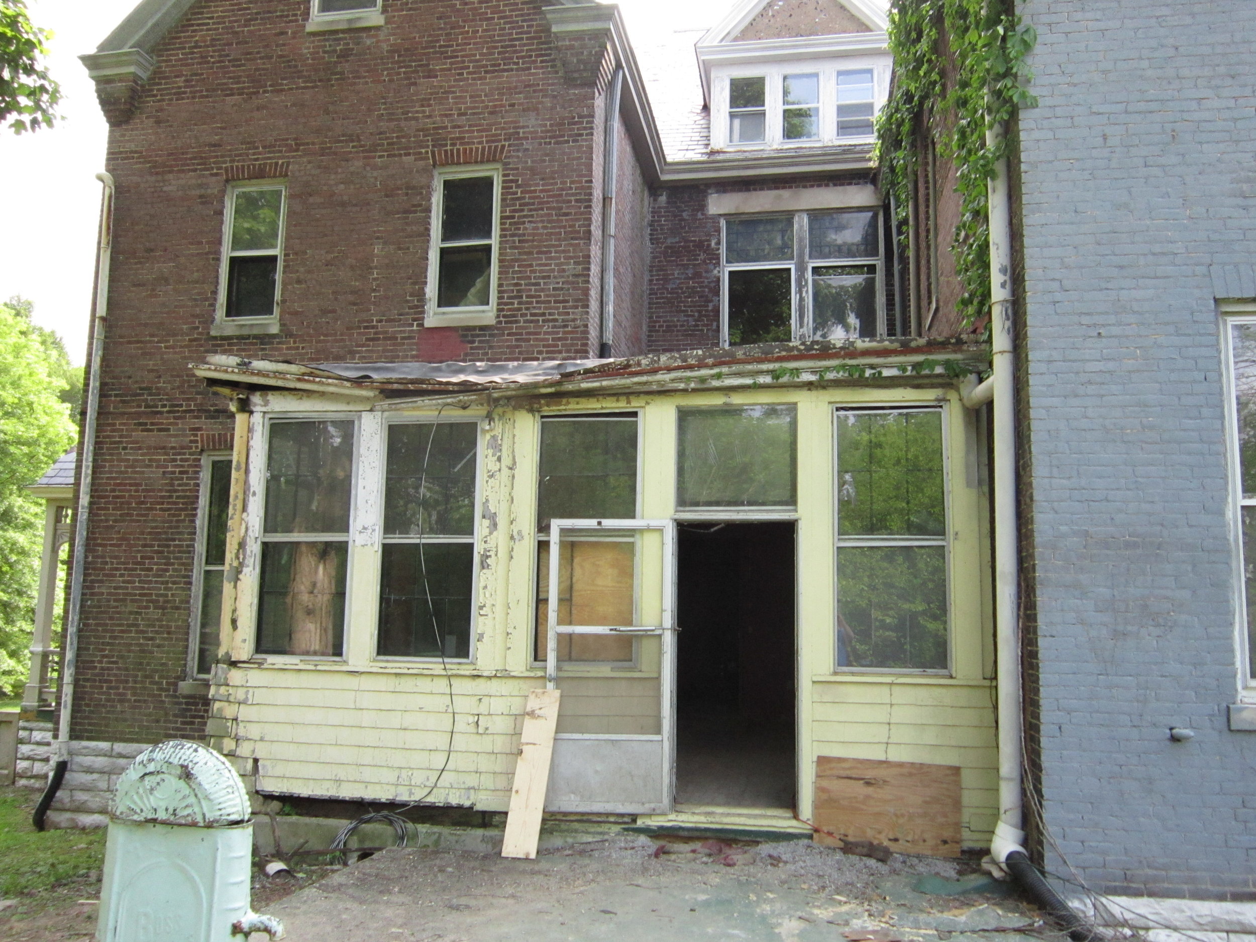 ripy house 2013 april to Aug 005.JPG