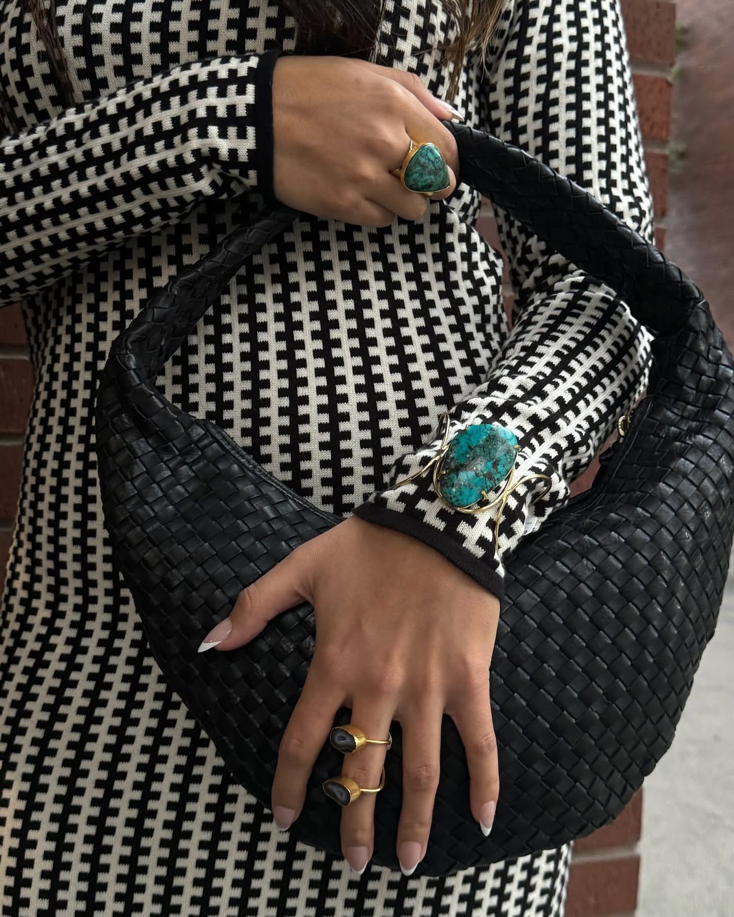 Adds a pop 💙 #accessorize