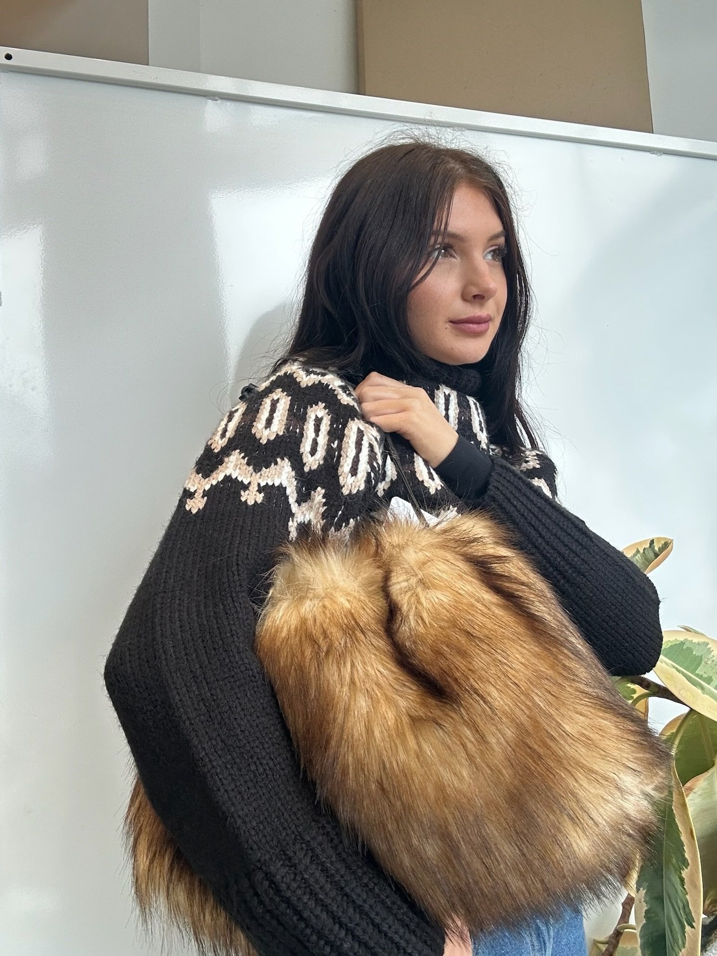 All sale is 50% off this week! Including this bag + sweater 😍