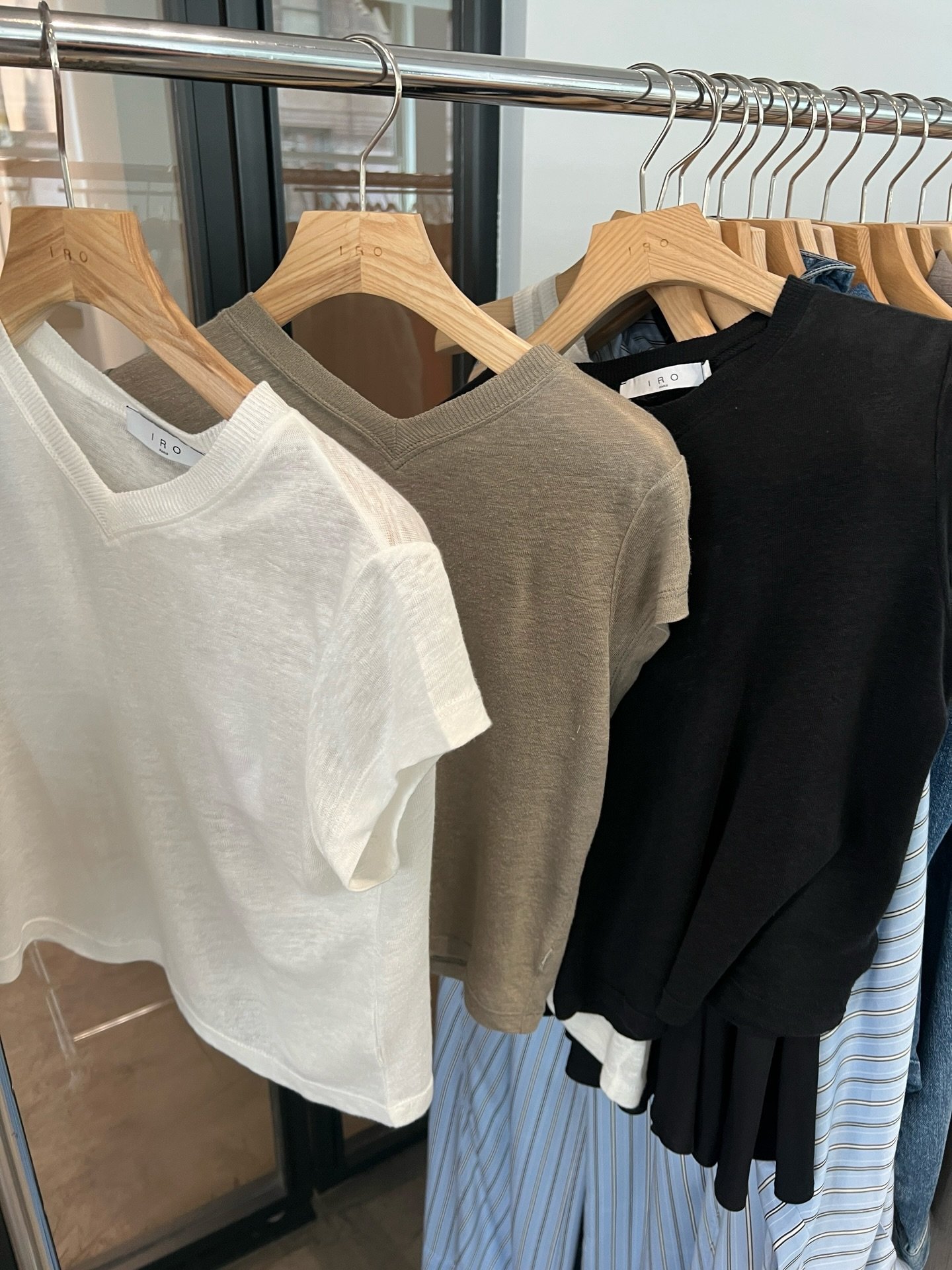 @iroparis linen basics 🤍