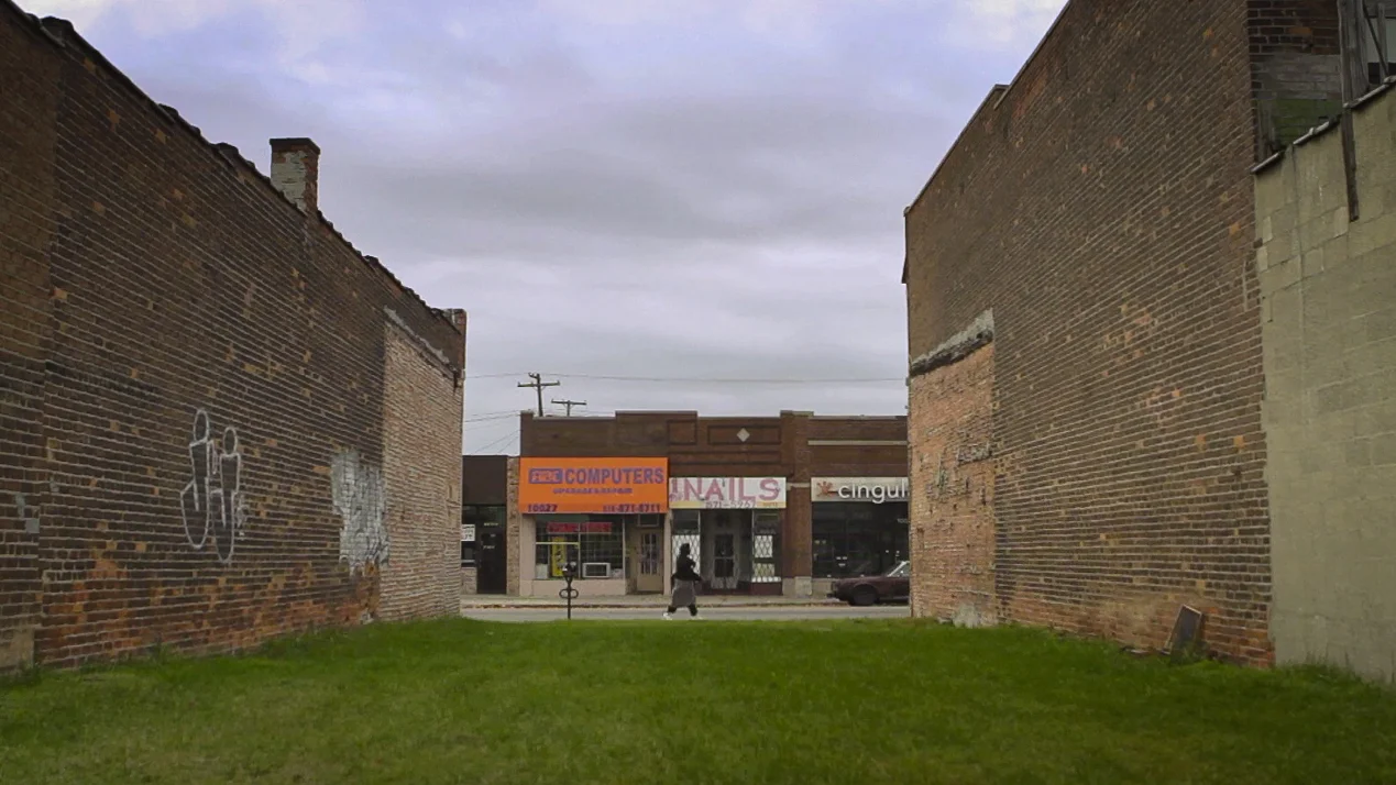 AM/FM x MUSIC FOR LOST FILMS