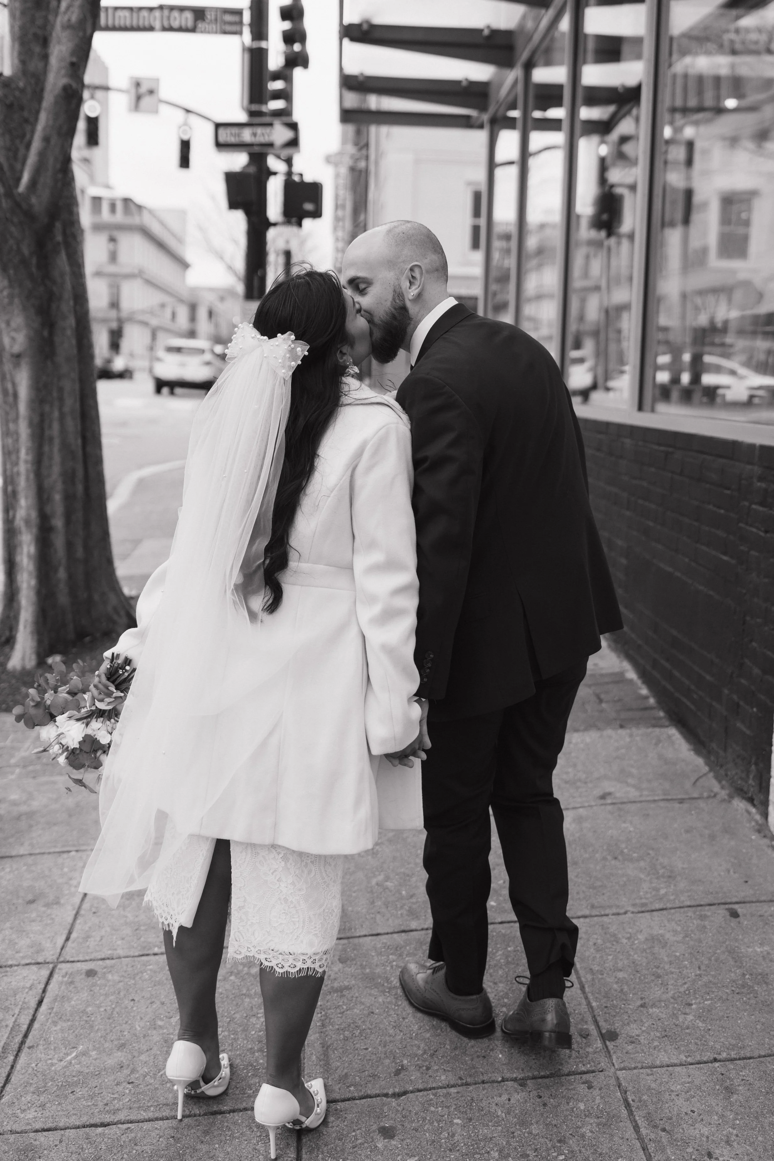 Luisa & Alex Courthouse Wedding-179.jpg