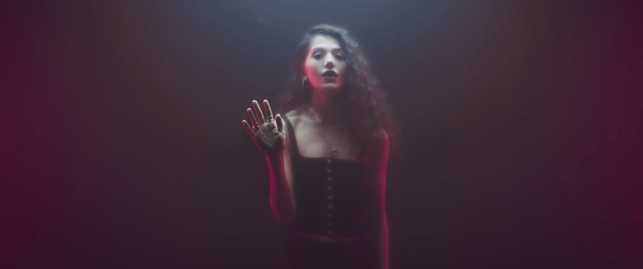 Caroline Romano-Plexi - 1.jpg